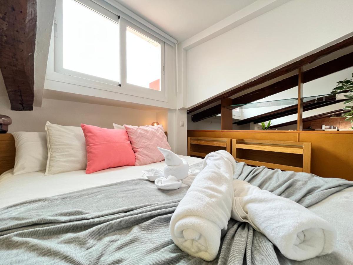 Atico Atocha Ile Temporal Apartman Madrid Kültér fotó