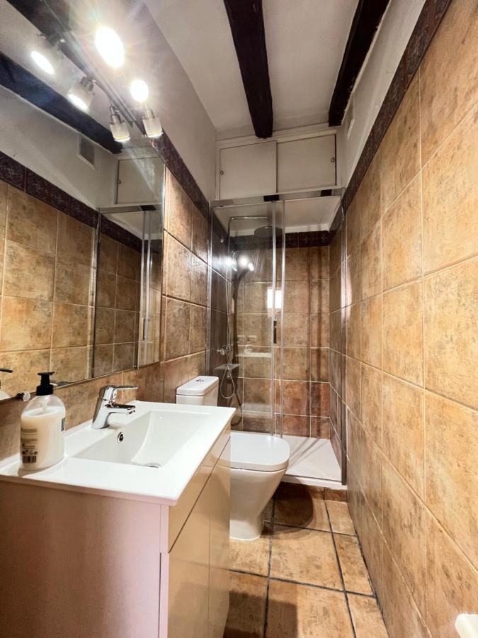 Atico Atocha Ile Temporal Apartman Madrid Kültér fotó