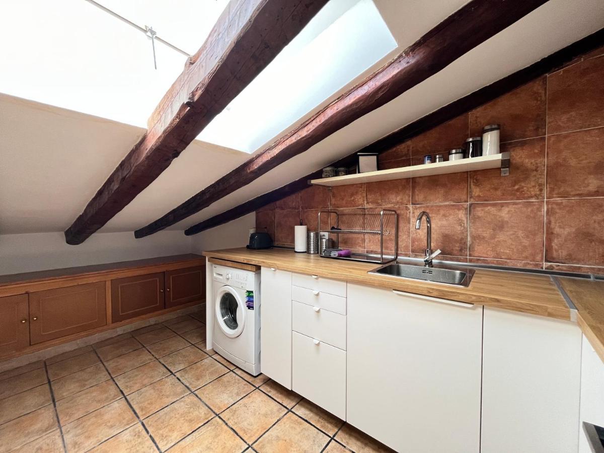 Atico Atocha Ile Temporal Apartman Madrid Kültér fotó