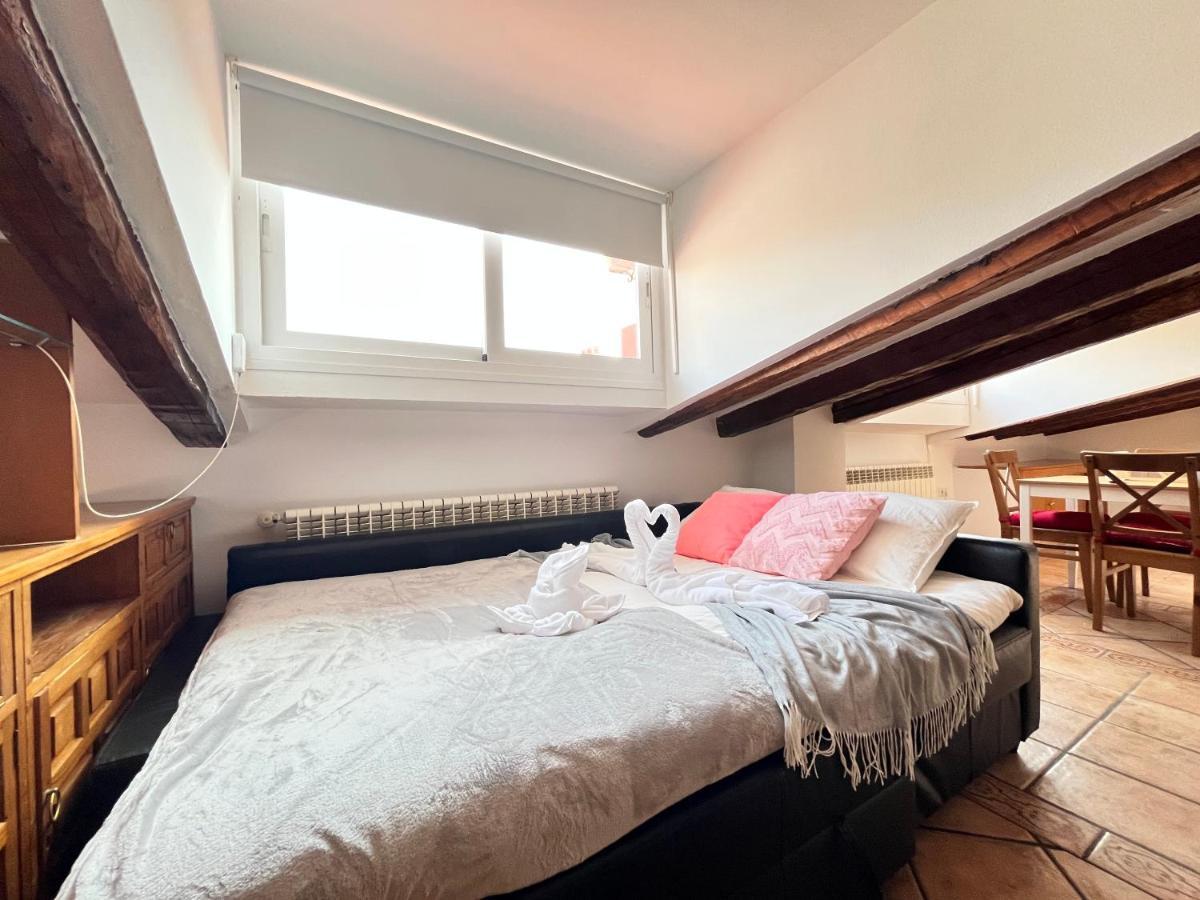 Atico Atocha Ile Temporal Apartman Madrid Kültér fotó